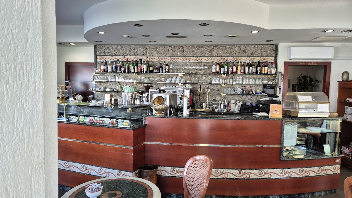 Eiscaffe Mitteleuropa Sas Di Toscani